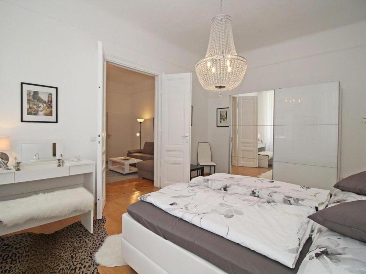 Ferienwohnung Kings Vienna Exterior photo